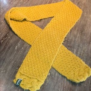 ☀️2 for $10☀️ Element scarf